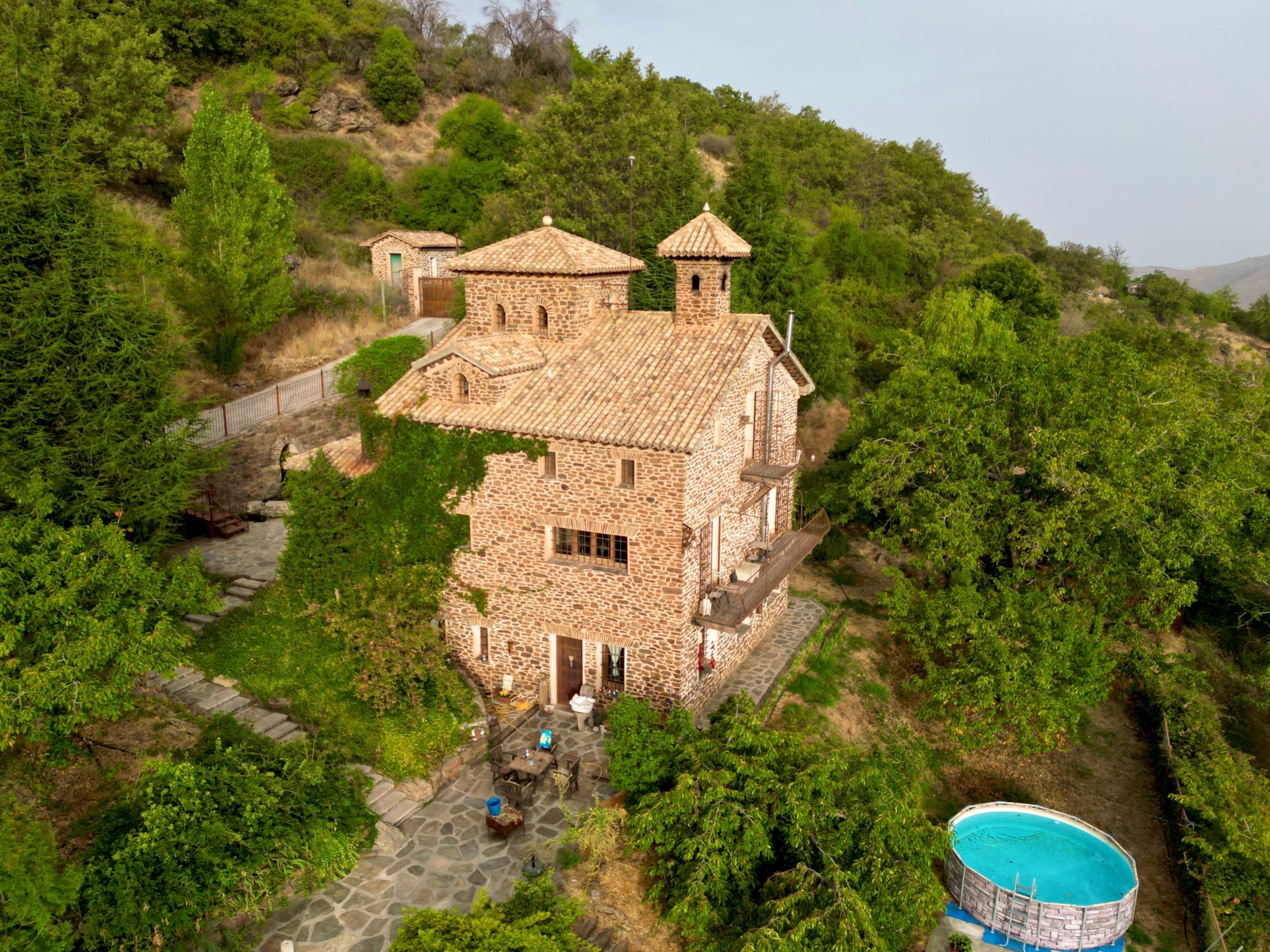 3236a114-70be-47d1-b3e9-fa8dfb1388dc